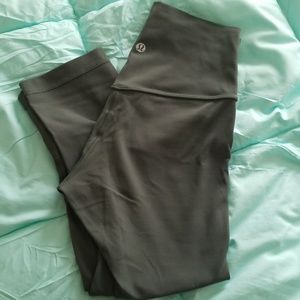 SOLD!! Lululemon align crops
